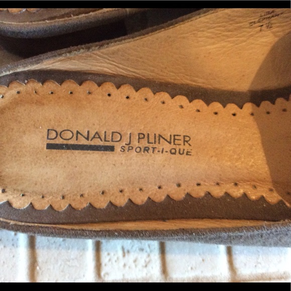 Donald J. Pliner / Casual Mules With Bling size 7.5 - Picture 5 of 6